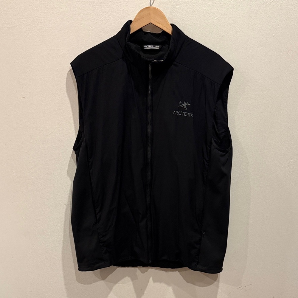 Arc'teryx Men's Midnight Black Vest